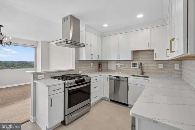 Building Photo - 4515 Willard Ave