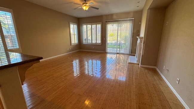 Building Photo - AVAILABLE! OPEN HOUSE FRIDAY 3/20/26 from 5:00-6:00 pm