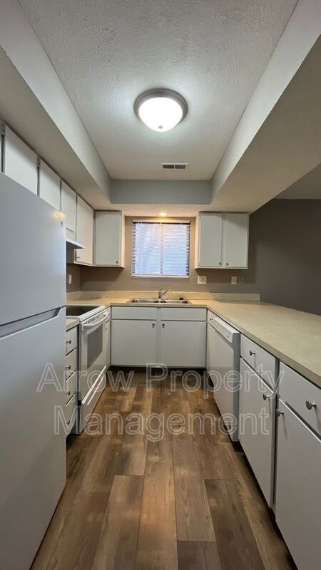 Building Photo - 1500 S Folsom St