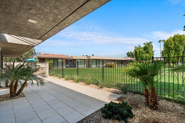 Building Photo - 59 Cornell Dr