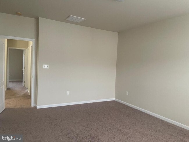 Building Photo - 24693 Kings Canyon Square