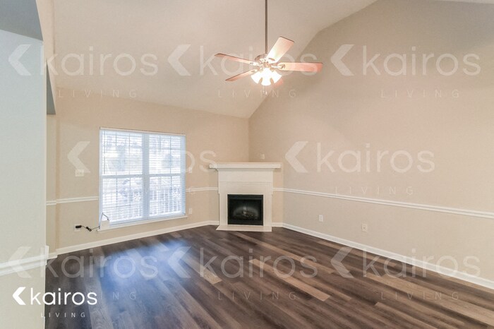 Building Photo - 7647 Pleasantville Way