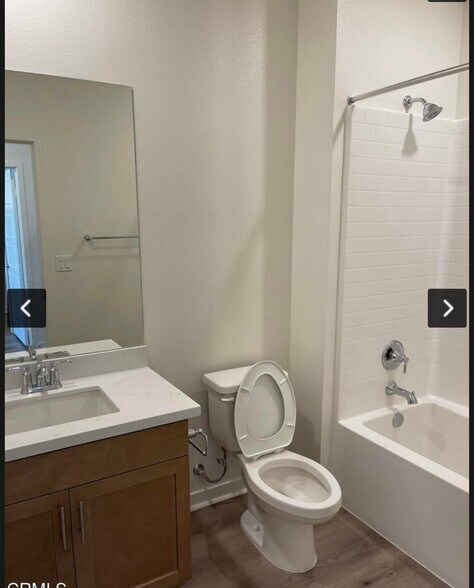 Building Photo - 633 Winchester Dr