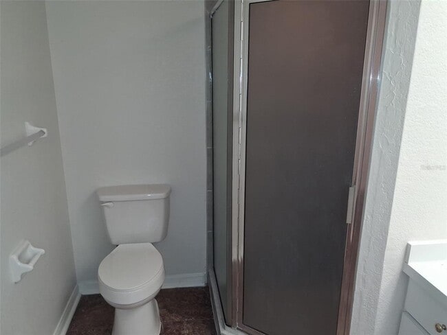 Building Photo - 2420 Dumont Ln