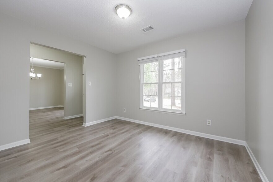 Building Photo - 1118 Crystal Springs Trail