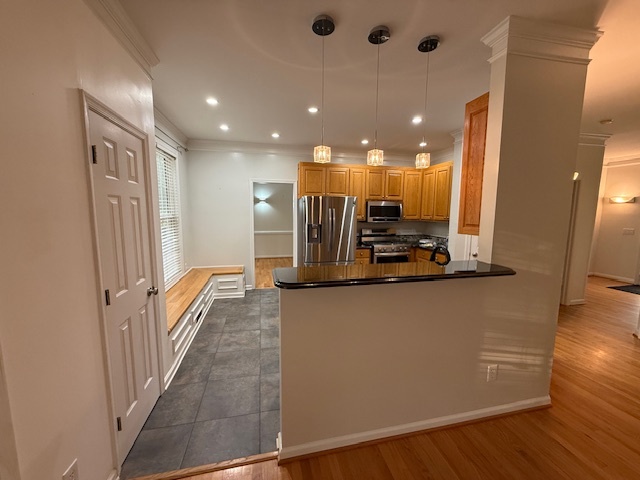 Building Photo - 5 Top Ridge Ct