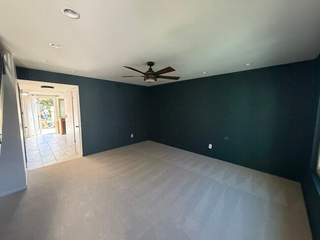 Primary Photo - 25356 Vía Verde