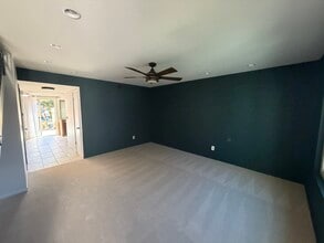 Building Photo - 25356 Vía Verde