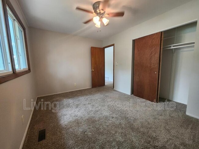 Building Photo - 1311 N 56th St