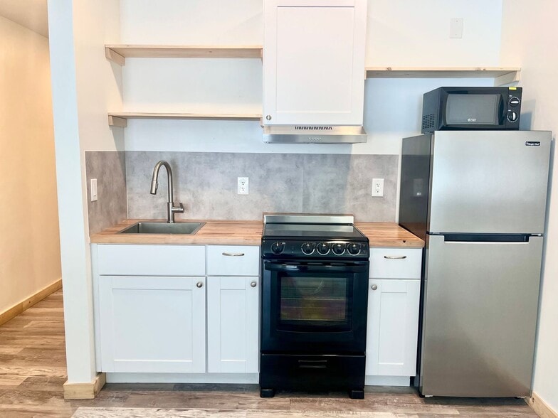 Interior Photo - Ski Town Apartments