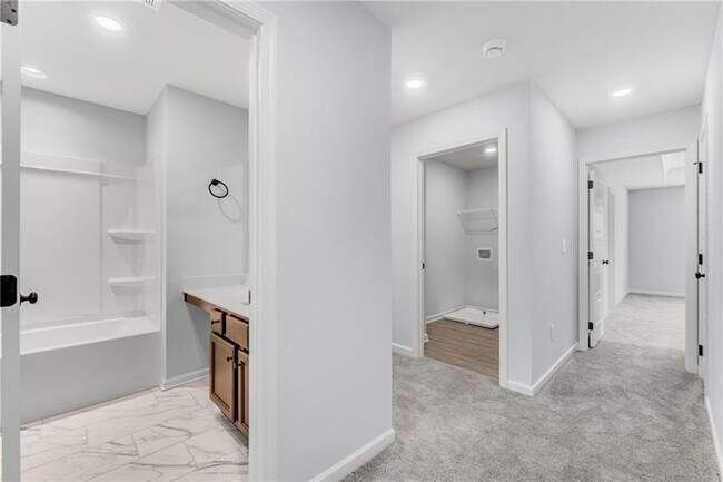 Building Photo - 4574 Cypress Pk Dr