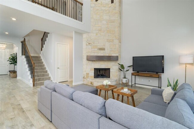 Building Photo - 853 Coastal Ct