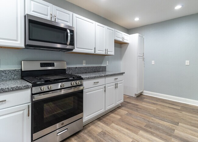Building Photo - 5211 Holston Dr