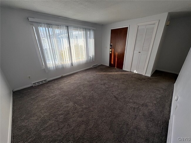 Building Photo - 519 Sunflower Dr