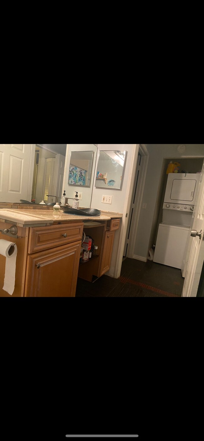 Bathroom - 1220 Reserve Way