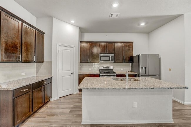 Building Photo - 13313 Arbor Hill Cove