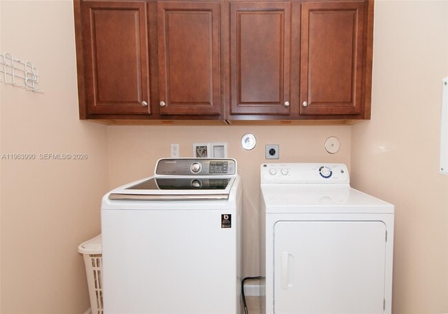 Building Photo - 4357 Cascada Cir