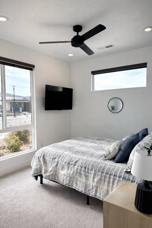 Building Photo - 722 Juniper Hill Dr