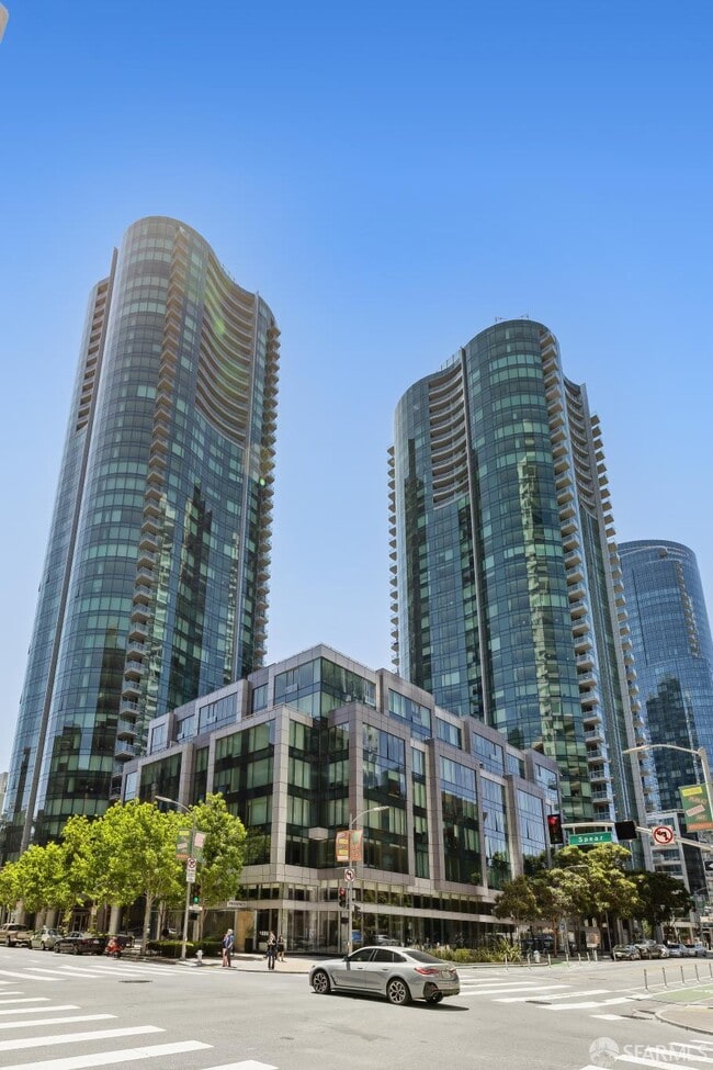 Building Photo - 338 Spear St