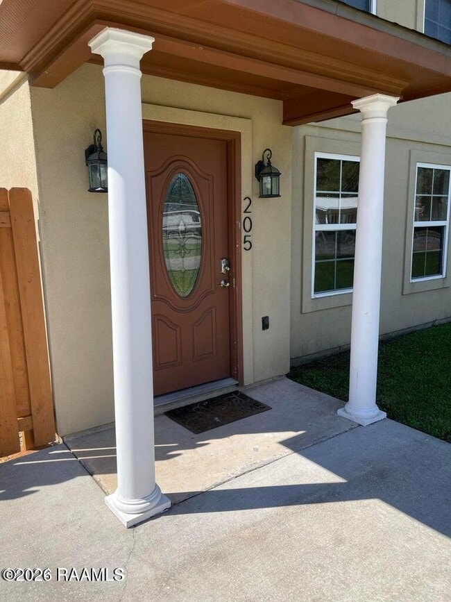 Building Photo - 205 W Monroe St