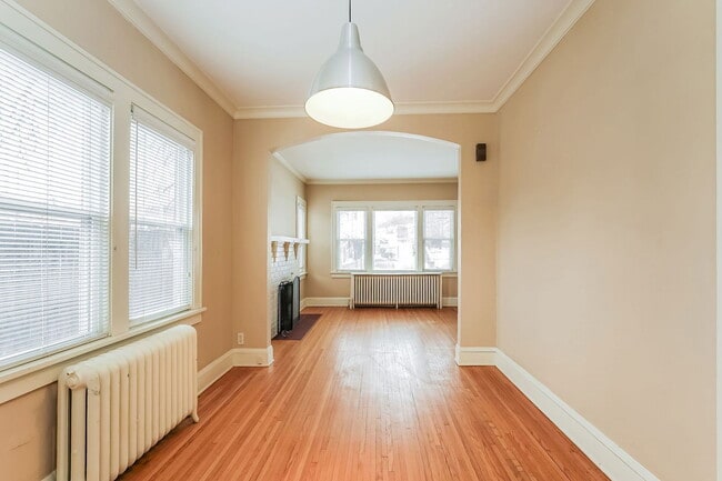 Building Photo - 4949 Penn Ave S