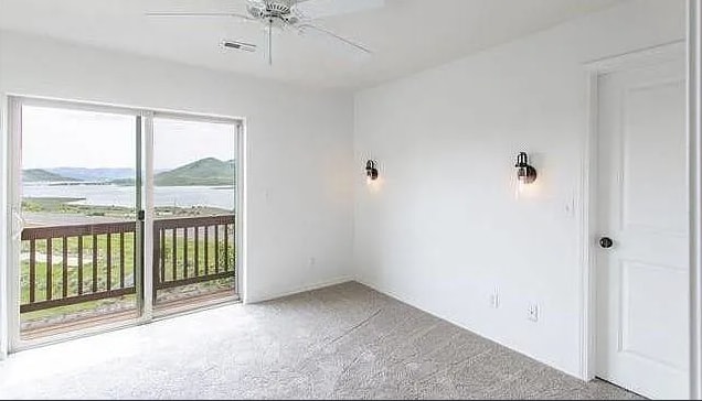 Building Photo - 192 Keetley Close St