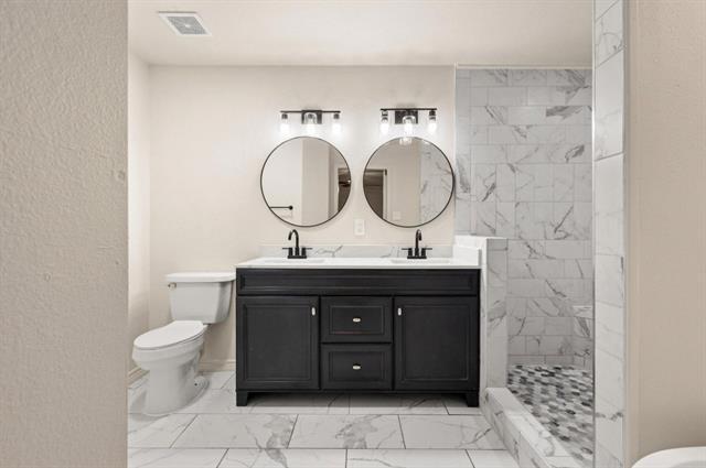 Building Photo - 1713 Pebblebrook Ln