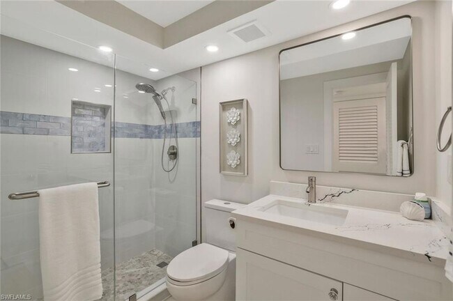 Building Photo - 354 Harbour Dr