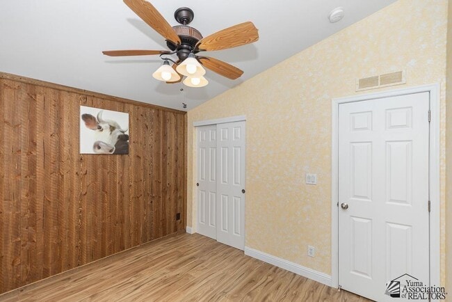 Building Photo - 5584 E 34th St