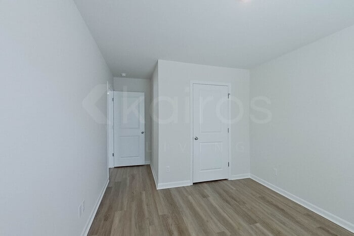 Building Photo - 125 Overstreet Way