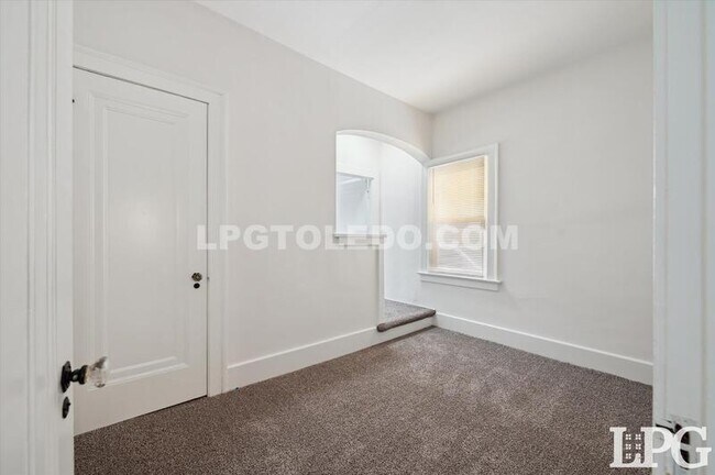 Building Photo - 3617 Homewood Ave