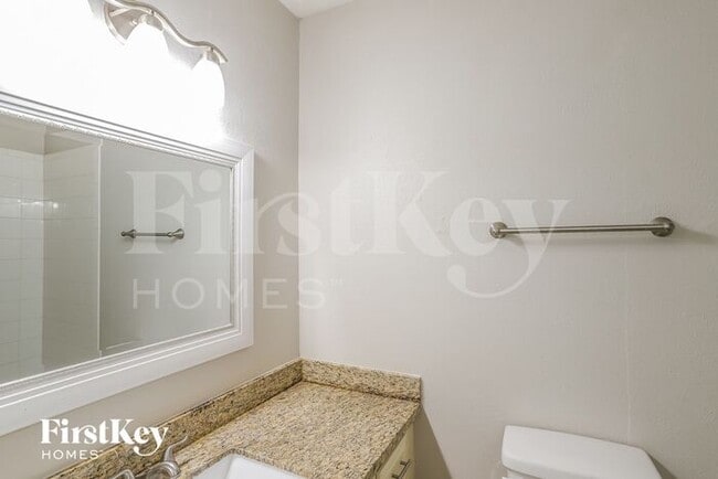 Building Photo - 3813 Clover Ln