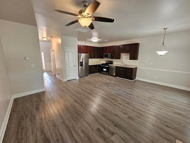 Building Photo - 4316 Notting Hill Dr SW