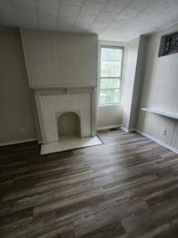 Building Photo - Charming 3BR 1BA home in Pittsburgh