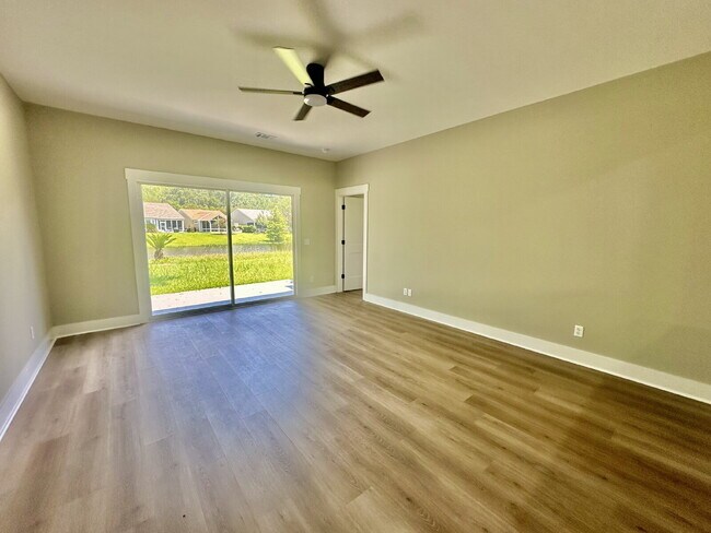 Building Photo - Gorgeous Renovated Two Bedroom Home in Sun City!