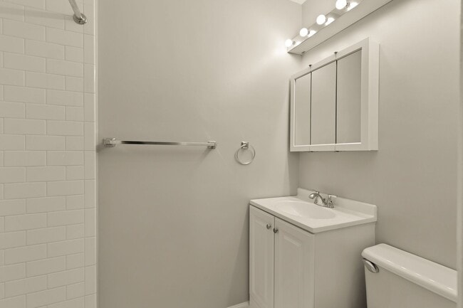 Building Photo - 1710 37th St NW