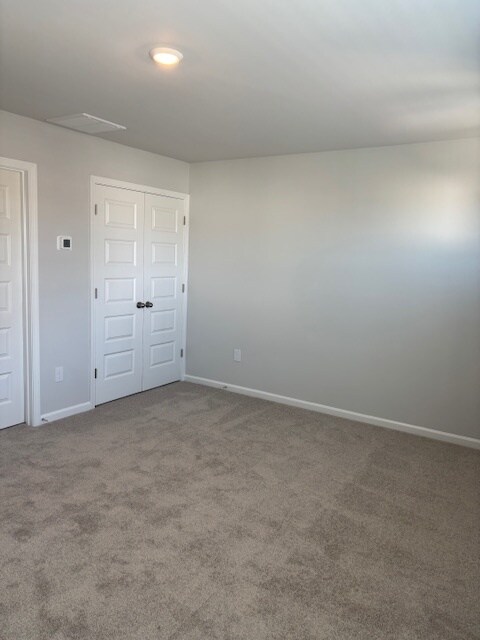 Building Photo - 2129 Victory Wy