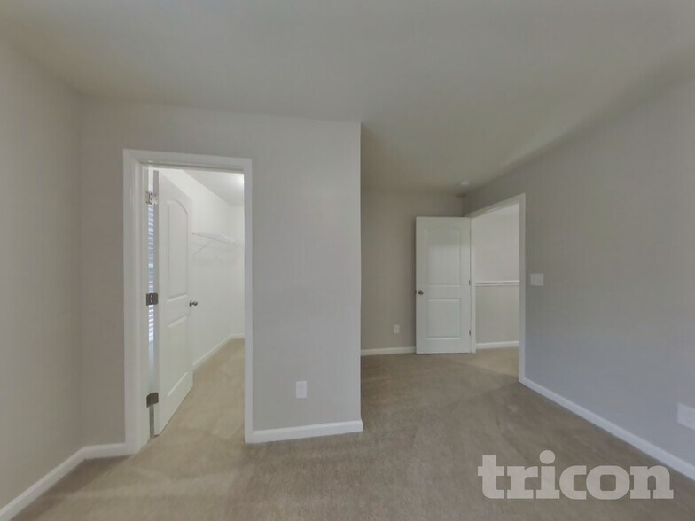 Building Photo - 2034 Aragon Lane