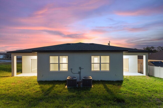 Building Photo - Deposit-Free! Modern, energy efficient hom...