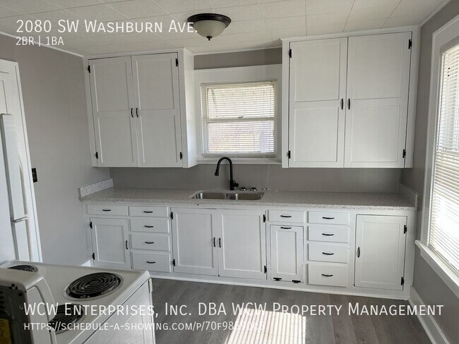 Building Photo - 2080 SW Washburn Ave