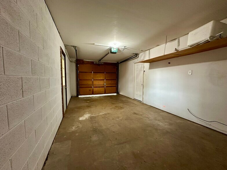 Building Photo - 1812 Sedgewick Dr