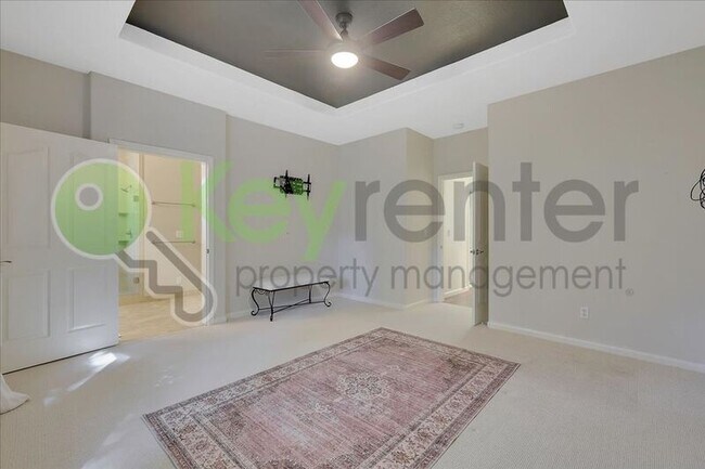 Building Photo - 4510 Pheasant Ln