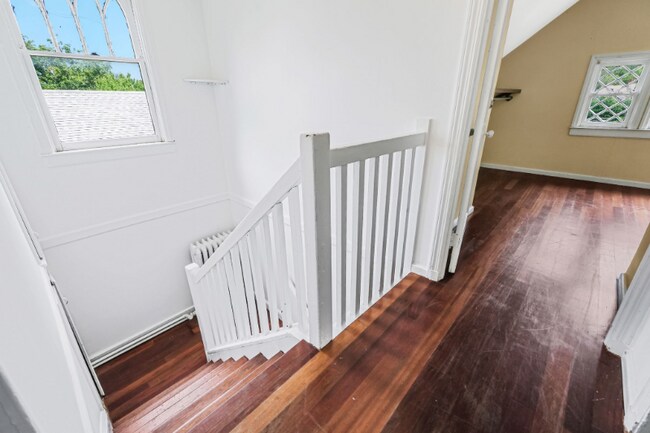 Building Photo - 483 New York Ave