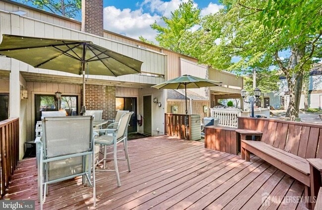 Building Photo - 1502 Bromley Estate