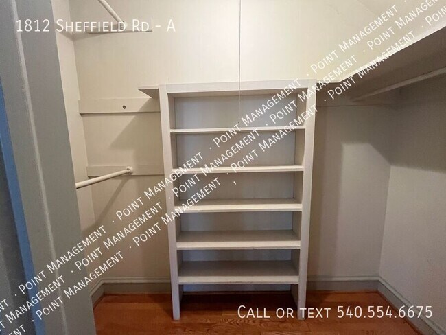 Building Photo - 1812 Sheffield Rd SW