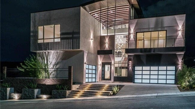 Building Photo - 406 Solitude Peak Ln