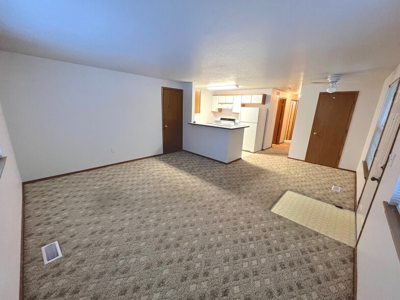 Building Photo - 5055 W Targee St