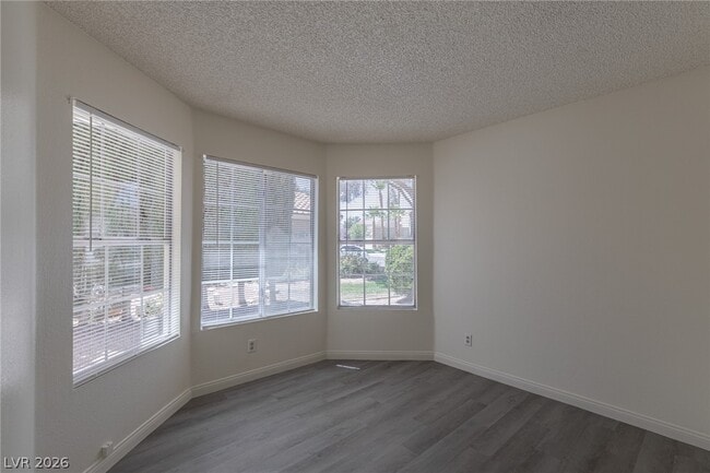 Building Photo - 2803 Mirage Rd