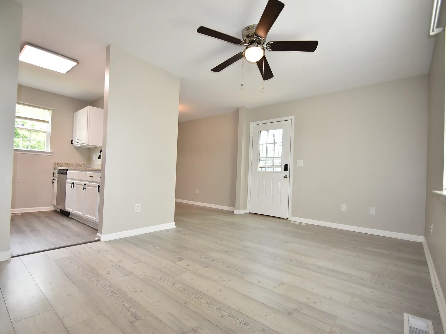 Building Photo - 614 N Highland Park Ave