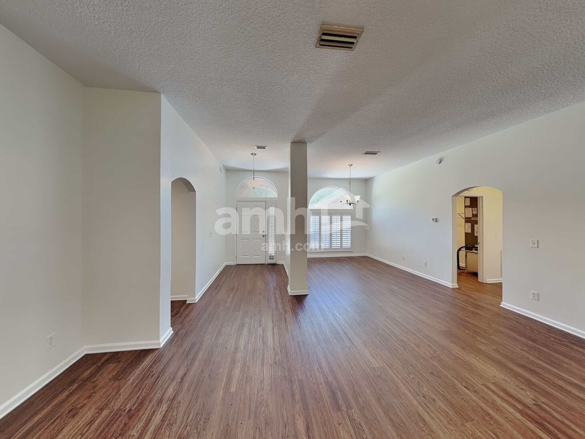 Building Photo - 534 Alice Cove Ct